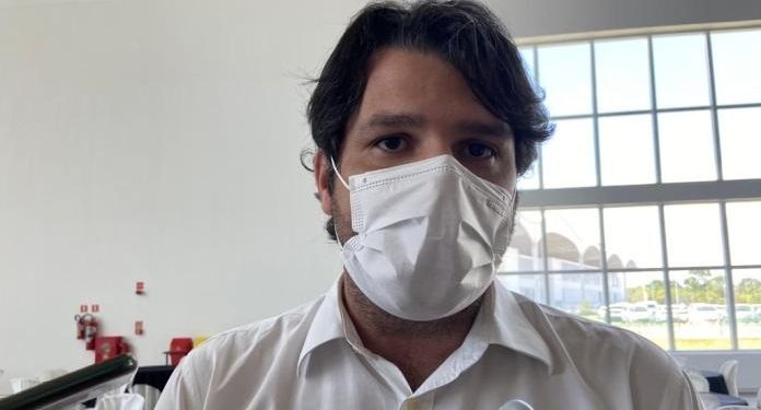 Leo Bezerra desmente especulações sobre seu nome na chapa majoritária de João: “meu foco é outro”