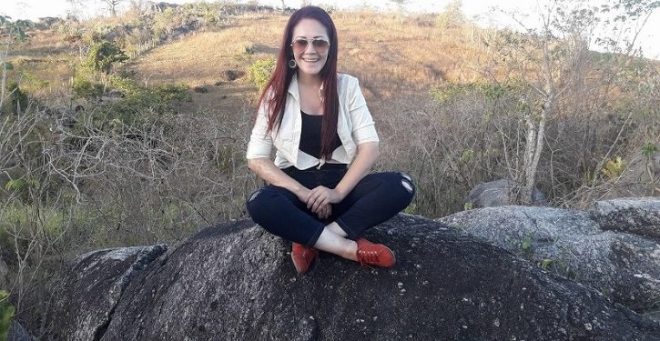 Jornalista Aline Martins morre em João Pessoa vítima de câncer