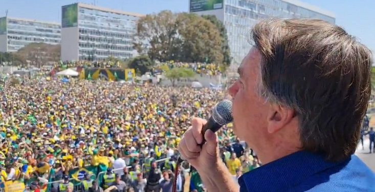 TSE dá prazo de defesa para Bolsonaro por acusações no 7 de setembro