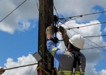 Energisa é condenada a indenizar cliente por interrupção no fornecimento de energia na véspera de natal