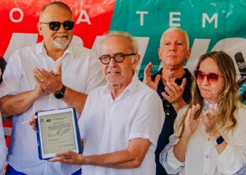 Com a presença do vereador Marcílio do HBE, prefeito autoriza construção da Feira Livre do Colinas do Sul