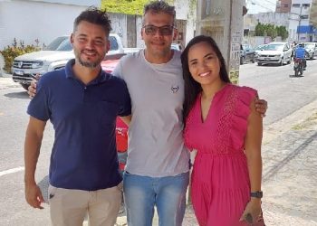 Fábio Petterson recebe importante apoio de liderança da enfermagem na Paraíba