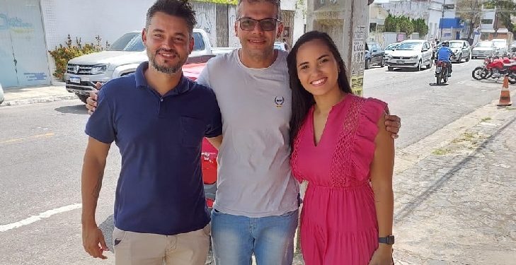 Fábio Petterson recebe importante apoio de liderança da enfermagem na Paraíba