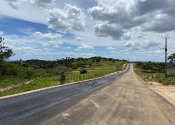 Pavimentação da estrada que liga Arara a Serraria está na fase de conclusão