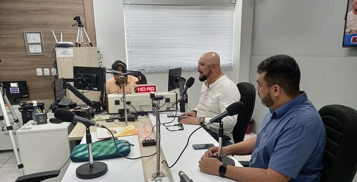POP FM tem estreia de novo repórter no Programa F5