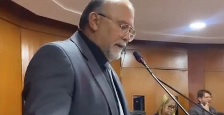 Vereador Marcílio do HBE parabeniza atletas que participam do Passeio Cultural em Brasília, no IV Campeonato Brasileiro Escolar de Atletismo