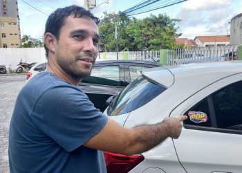 Adesivo da POP FM vira febre e está bem aceito por motoristas de João Pessoa