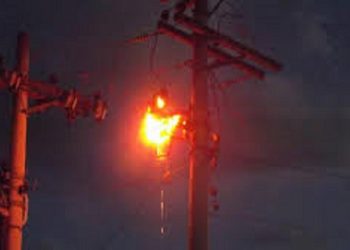 Energisa é condenada a indenizar consumidora em decorrência da explosão de poste