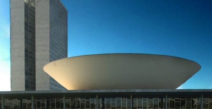 Câmara dos Deputados aprova projeto que prorroga desoneração da folha de pagamentos