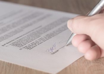 Ministério Público ajuíza ação contra prefeito de cidade do brejo paraibano por prática de nepotismo