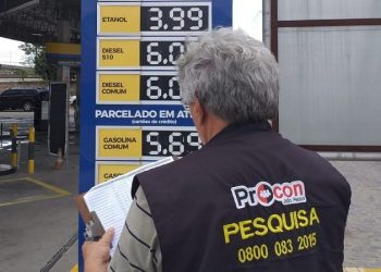 Procon de João Pessoa registra pequena redução no preço do litro da gasolina