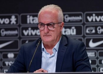 Dorival anuncia a lista com os 26 nomes dos convocados para amistosos da seleção