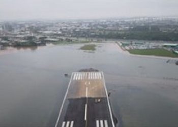 Chuvas no RS: aeroporto de Porto Alegre suspende voos por tempo indeterminado