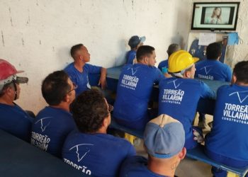 ISOMEDICINA promove palestra a trabalhadores da Construtora Torreão Villarim