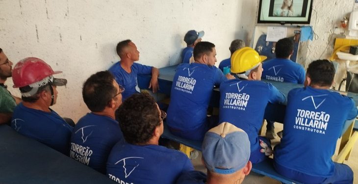 ISOMEDICINA promove palestra a trabalhadores da Construtora Torreão Villarim