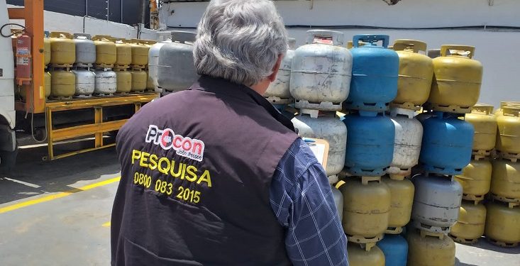 Pesquisa do Procon de João Pessoa constata diferença de mais de R$ 30 no preço do botijão do gás de cozinha