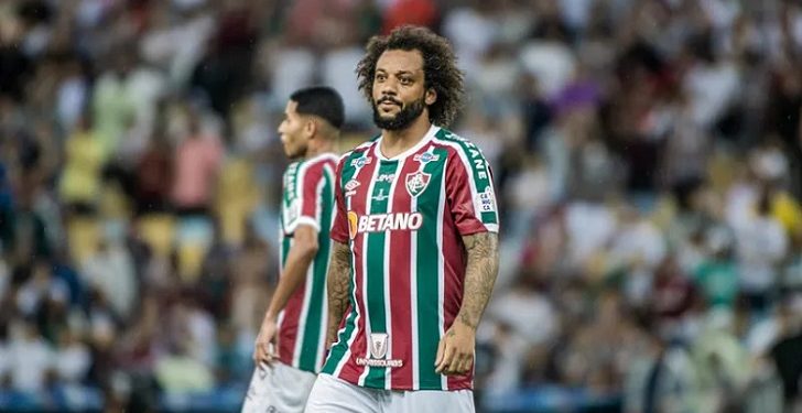 Fluminense anuncia saída de Marcelo após bate boca com Mano Menezes