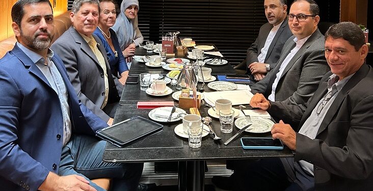 Atendendo convite, secretário Bosco Ferraz participa com sua assessoria de reunião com embaixador do Irã