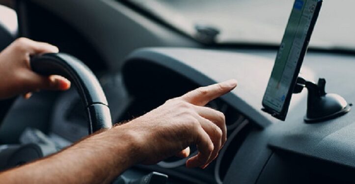 Uber e 99 são notificados pelo Procon de João Pessoa por aumento elevado de tarifas