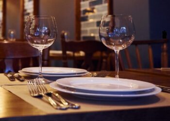 Procon de João Pessoa alerta foliões sobre práticas abusivas em clubes e restaurantes