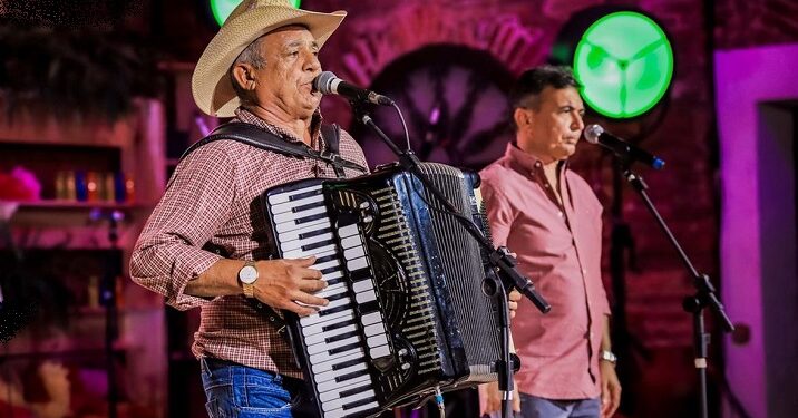 Sirano e Sirino animam neste sábado o São João da Astra e do Clube do Carro Antigo da Paraíba