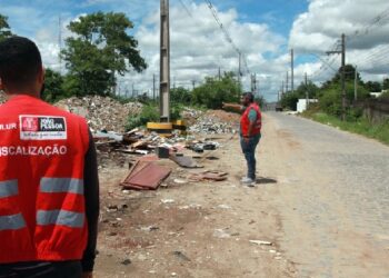 Emlur firma parceria com o Crea-PB para troca de informações sobre demolições