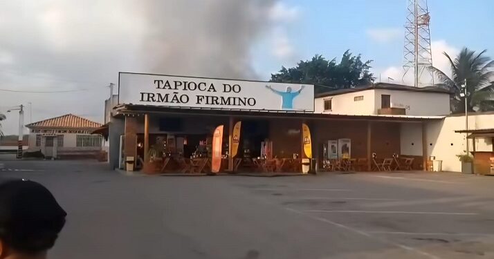Incêndio atinge a Tapioca do Irmão Firmino em Cajá