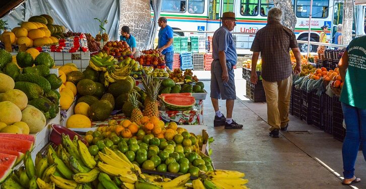 Saiba como fica o funcionamento dos mercados públicos e shoppings populares de João Pessoa neste carnaval