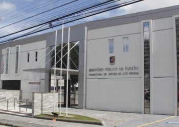 Ministério Público ajuíza ação contra ex-prefeito de Cabedelo por discriminar pessoas em situação de rua