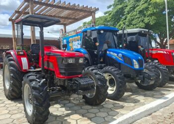 Exposição de animais, palestras, negócios e shows acontecem até este domingo na 2ª Expo Agro Peixe em Boqueirão