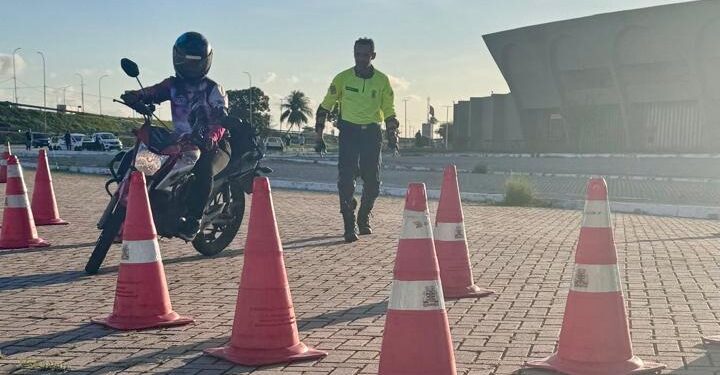 Semob de João Pessoa está com inscrições abertas para curso gratuito de Pilotagem Segura